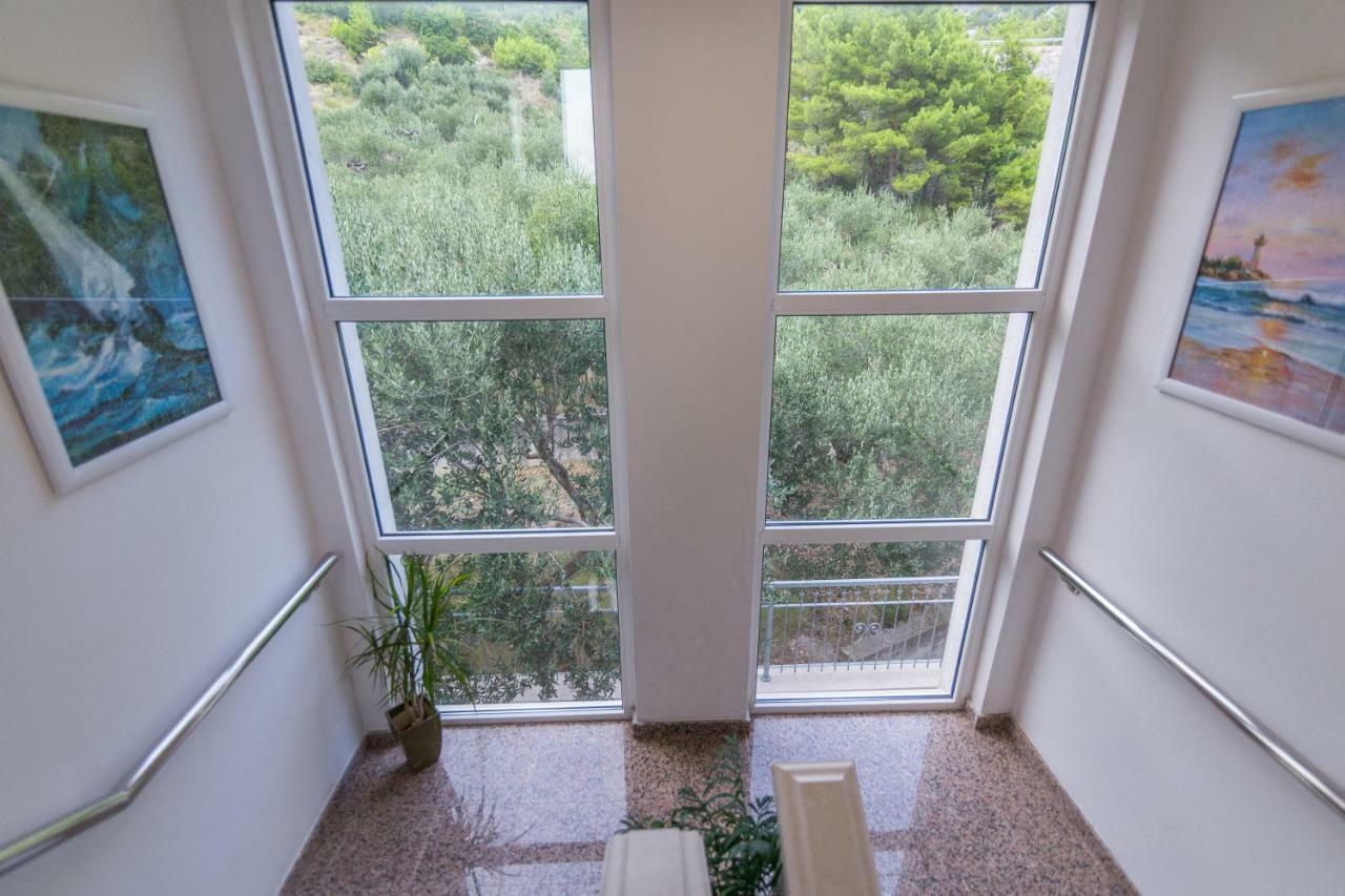 White Stone Villa 43 Promajna Exterior photo